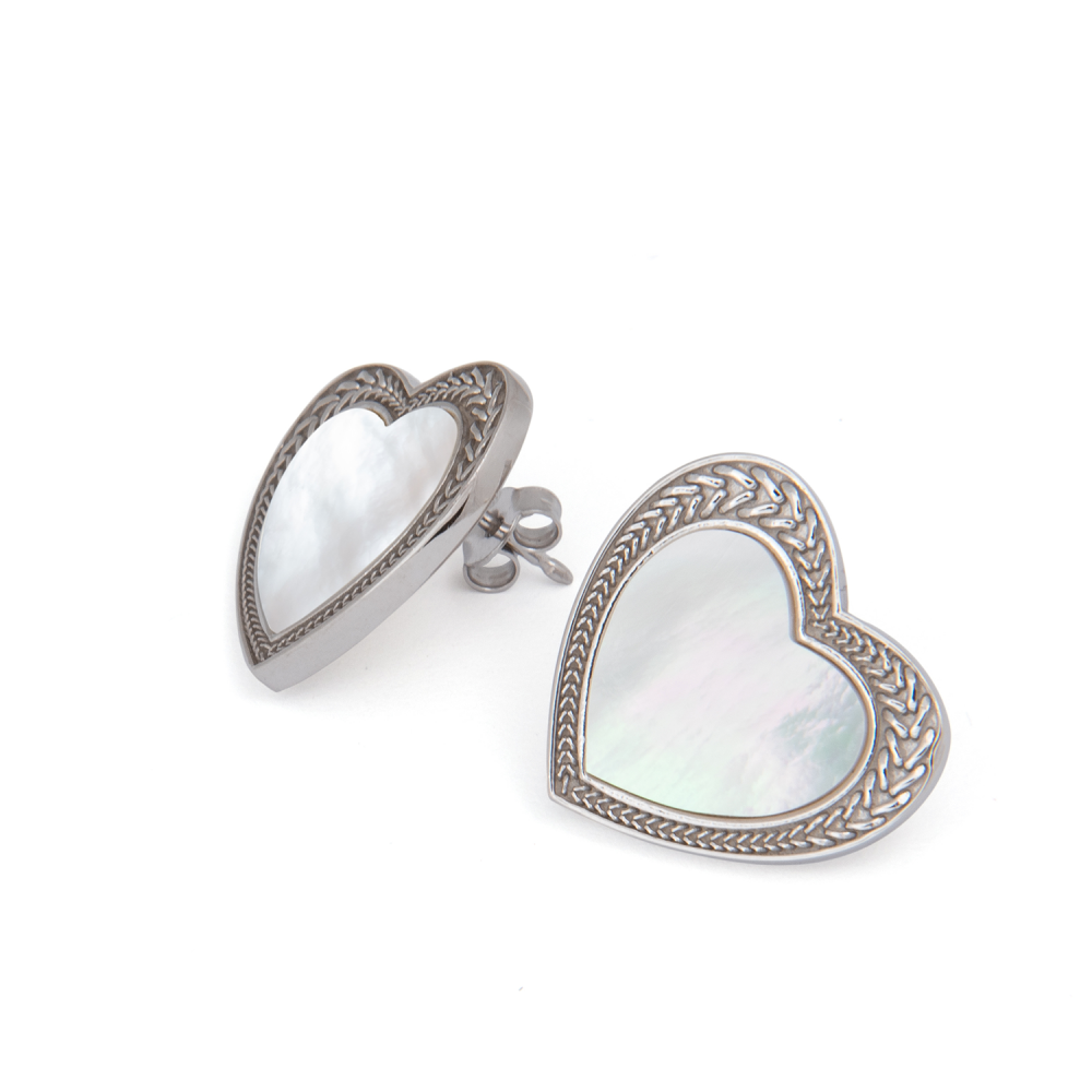 ORECCHINI CUORE MADREPERLA CON PERNO